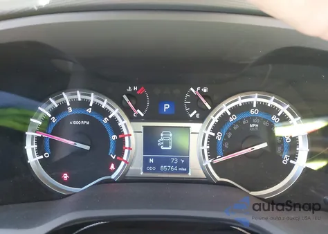 2014 Toyota 4Runner Sr5 Premium z USA, uszkodzony, nr VIN JTEZU5JR4E5079281